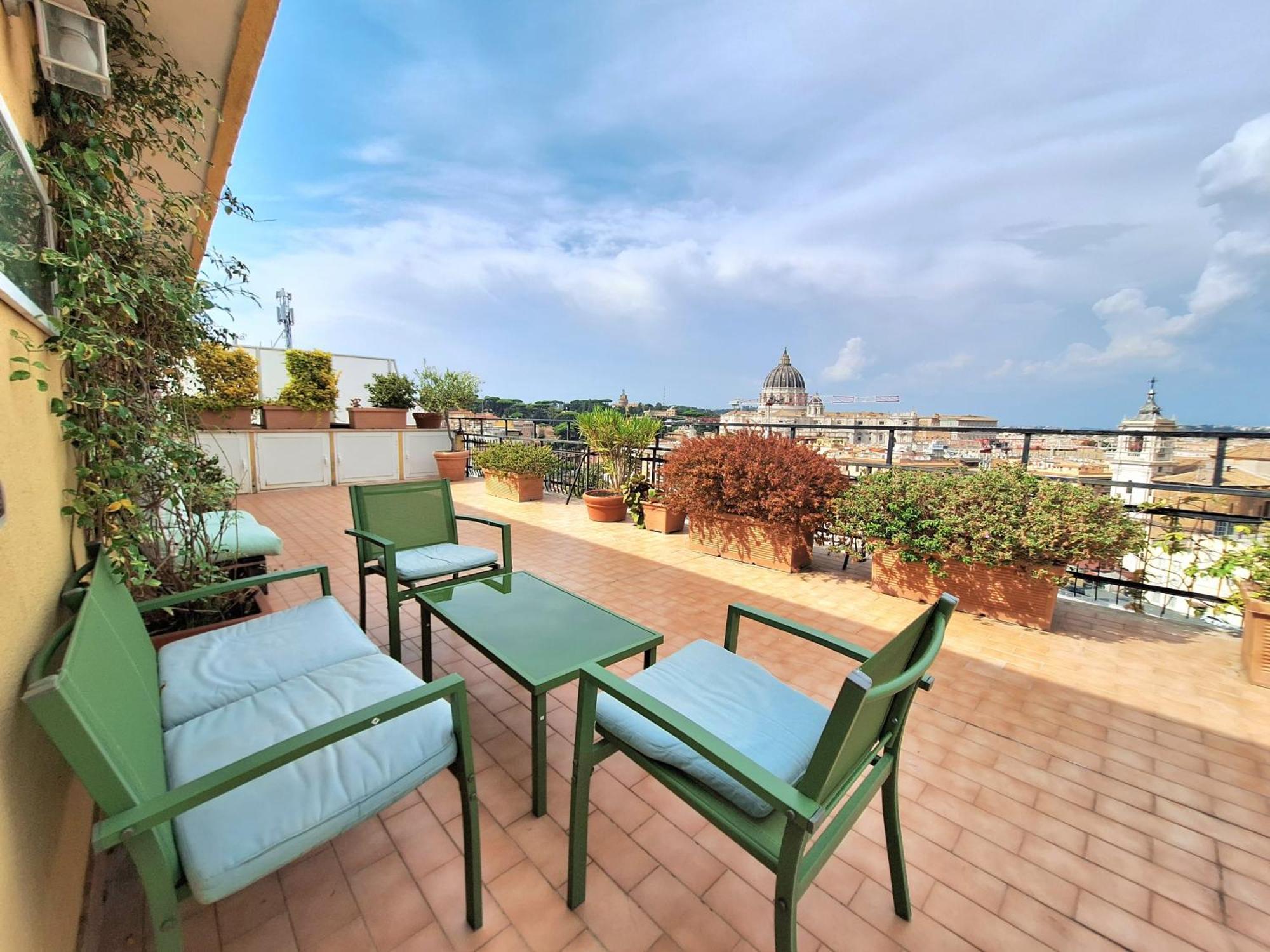 Delmirani'S Book Apartments - Vatican View Roma Esterno foto