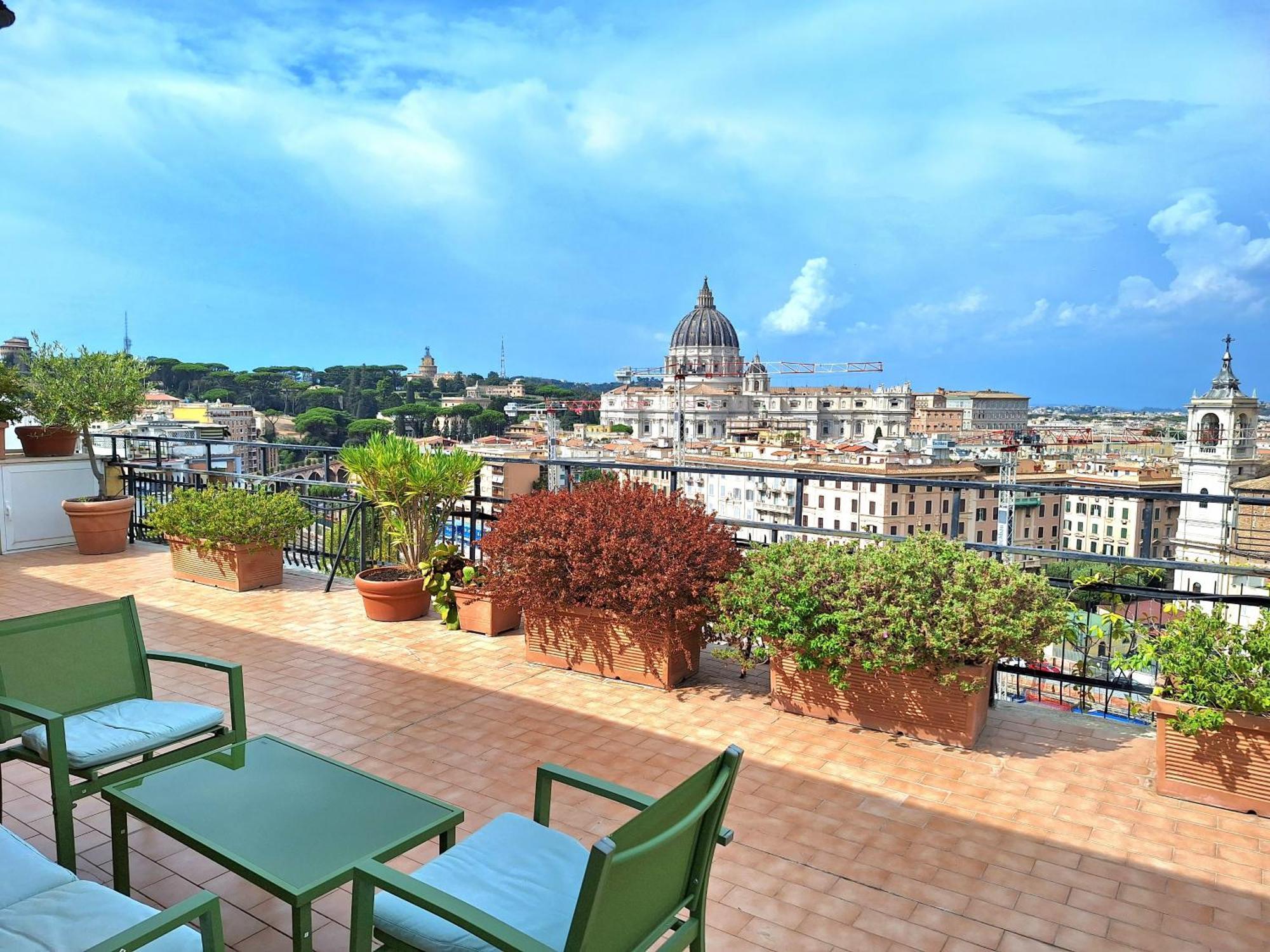 Delmirani'S Book Apartments - Vatican View Roma Esterno foto